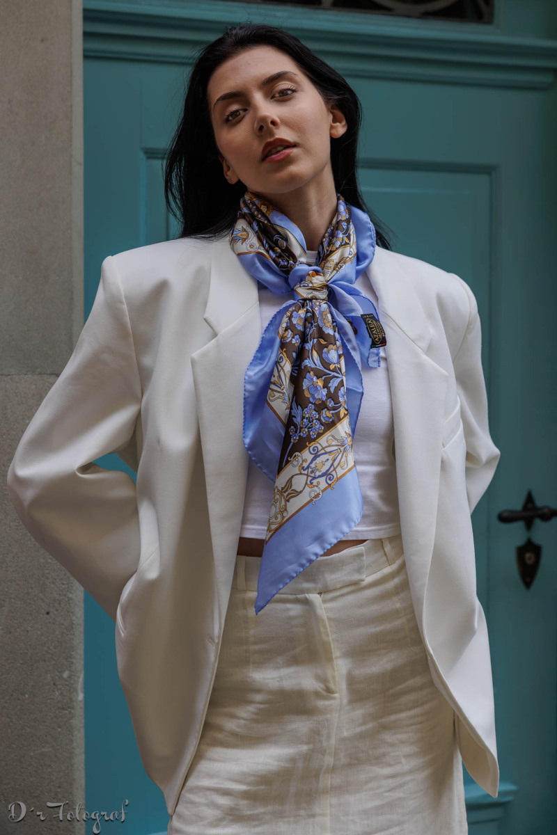 JW252619