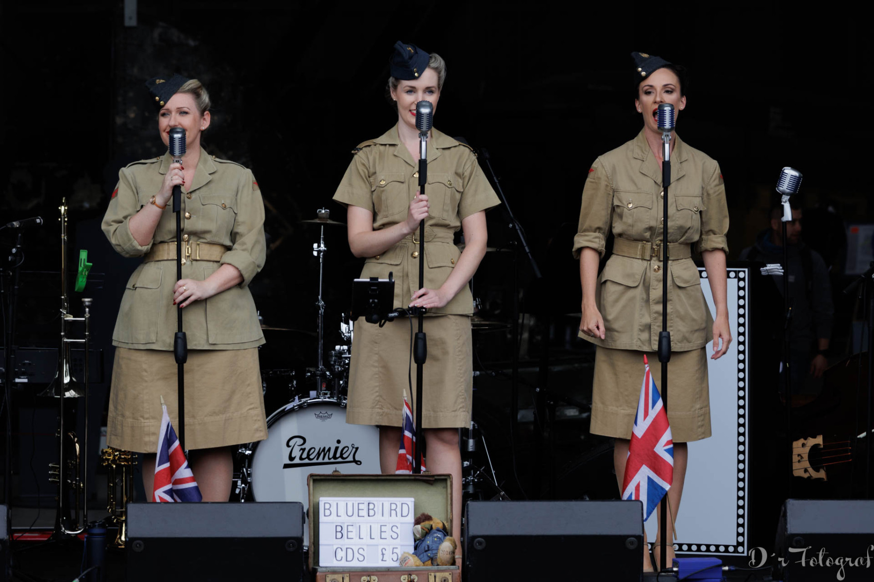 1098_JW235059_1920x1280